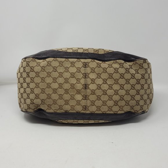 GUCCI G Logo Shoulder Bag - Picture 7 of 13